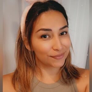 Meet your Posher, Noemi